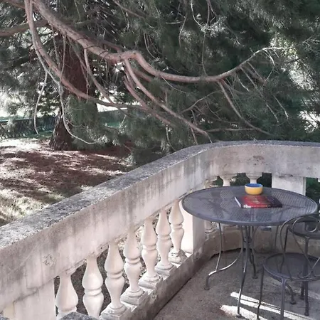 Apartment Sequoia