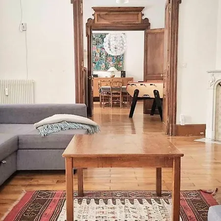 Sequoia Apartment