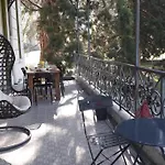 Sequoia Apartman *